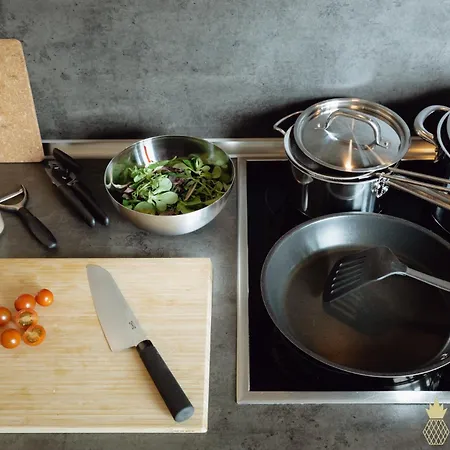 Pineapple - Zwinger I - 80qm - 1x Free Parking *